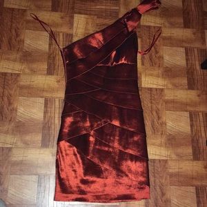 One shoulder red dress